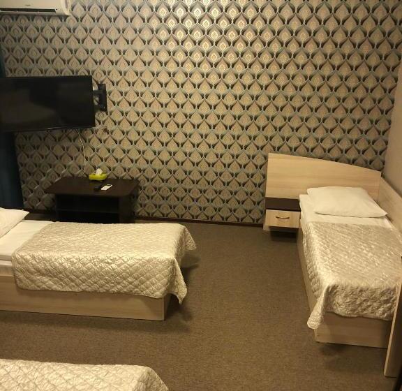 Номер Стандарт Трехместный, Mereke