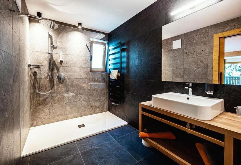 סוויטה דלוקס, Mirabel