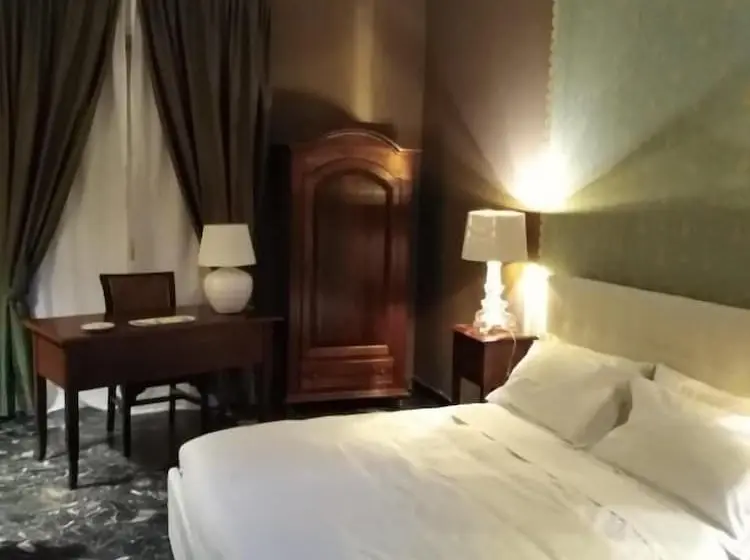 スタンダードトリプルルーム, Neathon Rooms