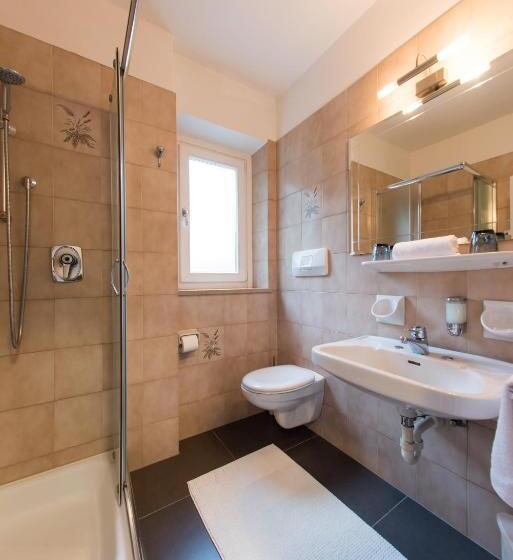 Classic room with balcony, Pension Verdorfer