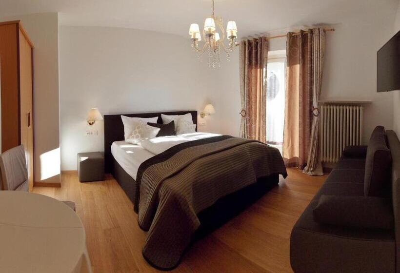 Classic room with balcony, Pension Verdorfer