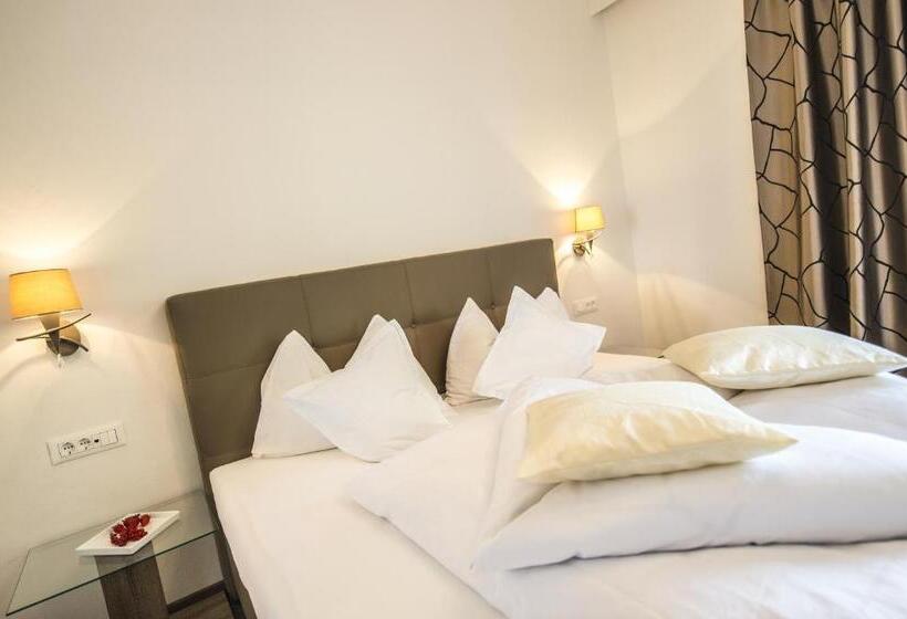 Comfort room with balcony, Pension Verdorfer