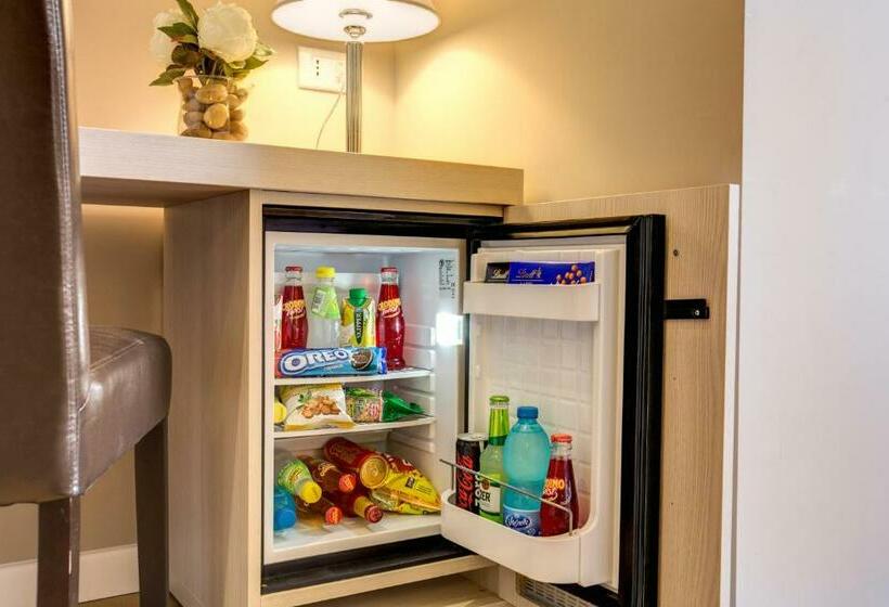 חדר סטנדרט, The Bridge Suites