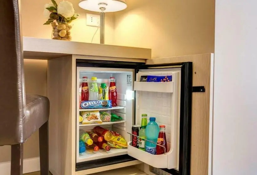 חדר סטנדרט, The Bridge Suites