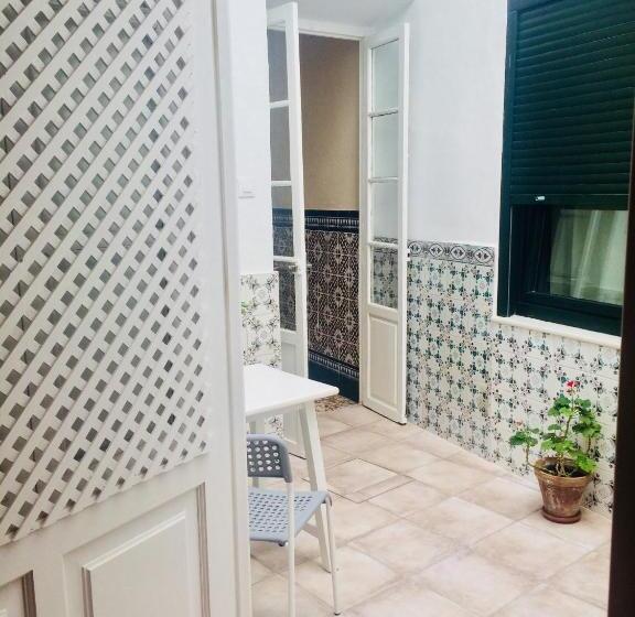 اتاق استاندارد, Pension Azahar