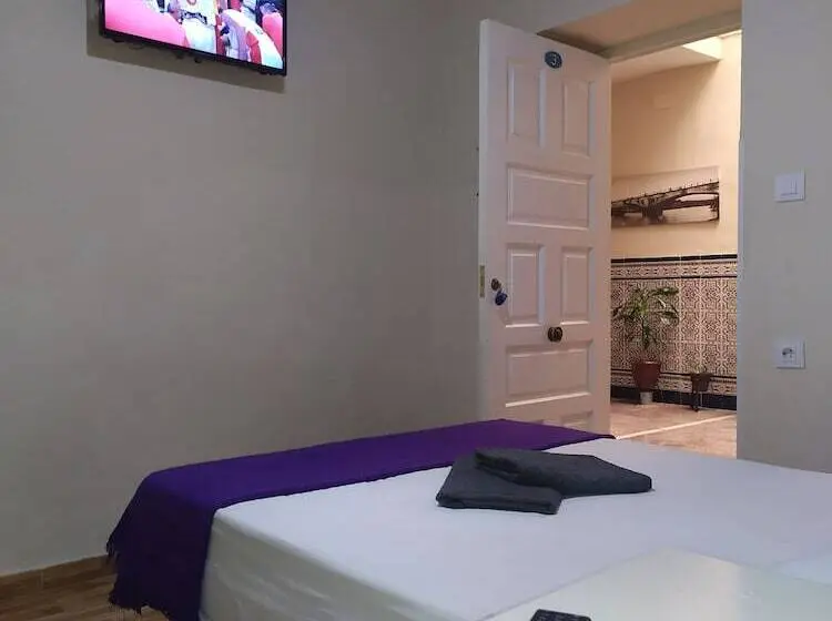 اتاق استاندارد, Pension Azahar