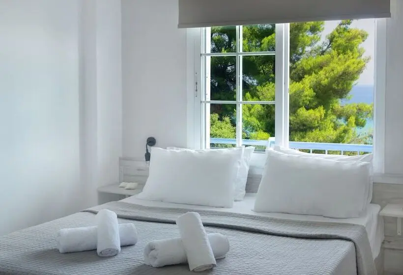 １階の１ベッドルームアパートメント, Roditsa Patritsia Apartments