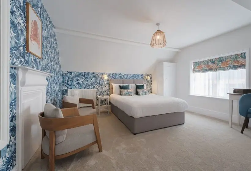 اتاق اجرایی با تخت بزرگ, Florence Suite Boutique Hotel And Restaurant