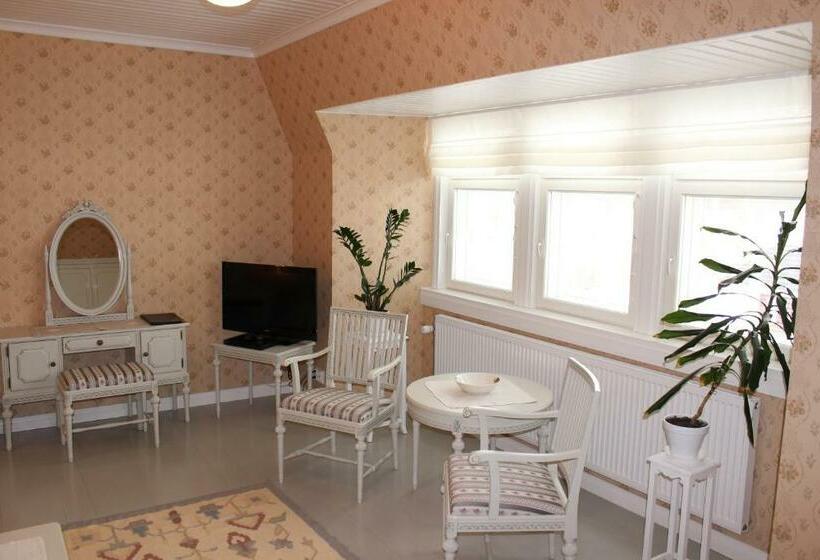 غرفة قياسية, B&b Lomamokkila