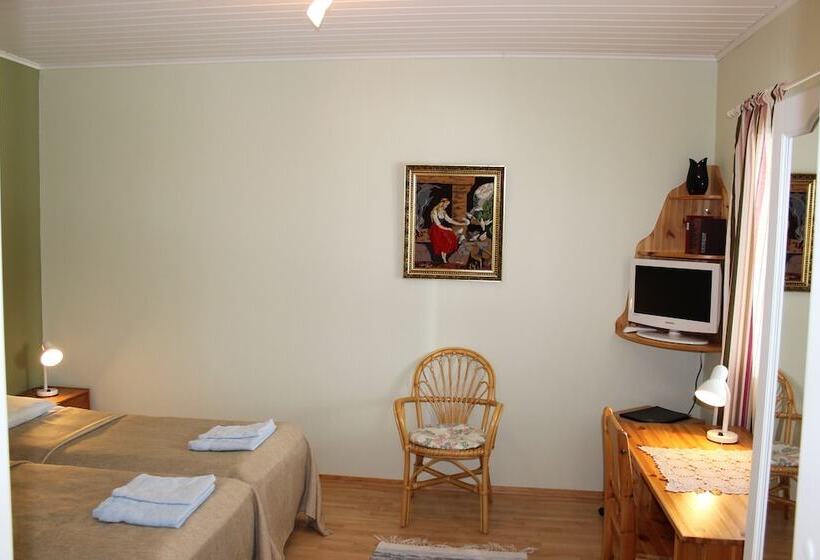 غرفة قياسية, B&b Lomamokkila