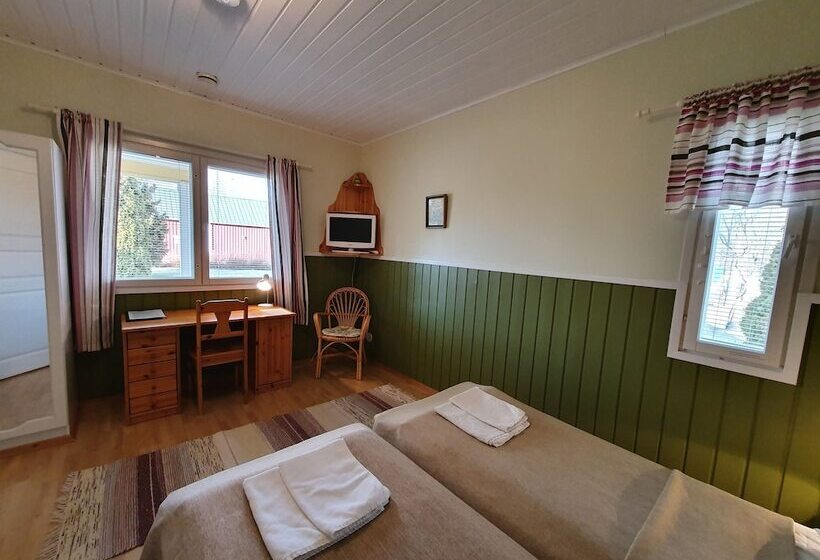 غرفة قياسية, B&b Lomamokkila