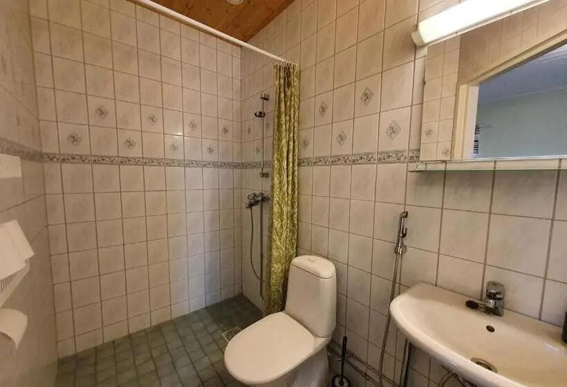 Economy-huone, B&b Lomamokkila