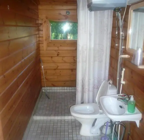 Economy-huone Jaettu Kylpyhuone, B&b Lomamokkila