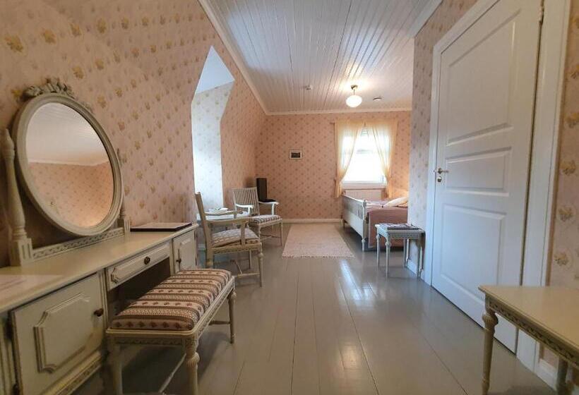 غرفة قياسية, B&b Lomamokkila