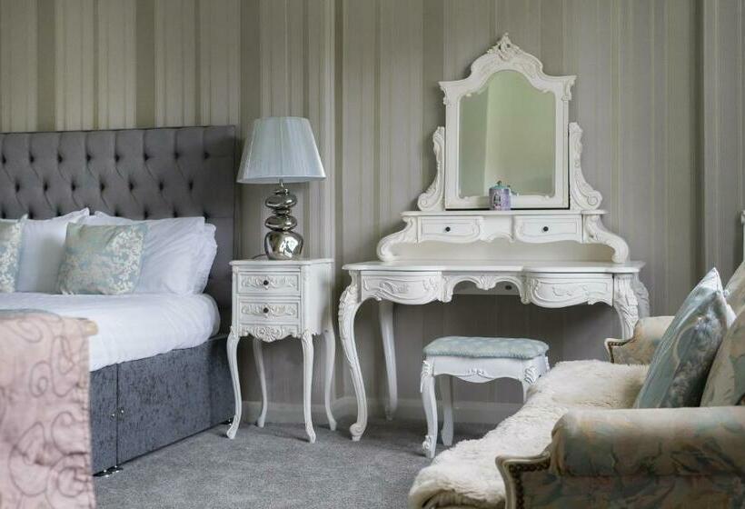 اتاق استاندارد, Fox & Hounds Country