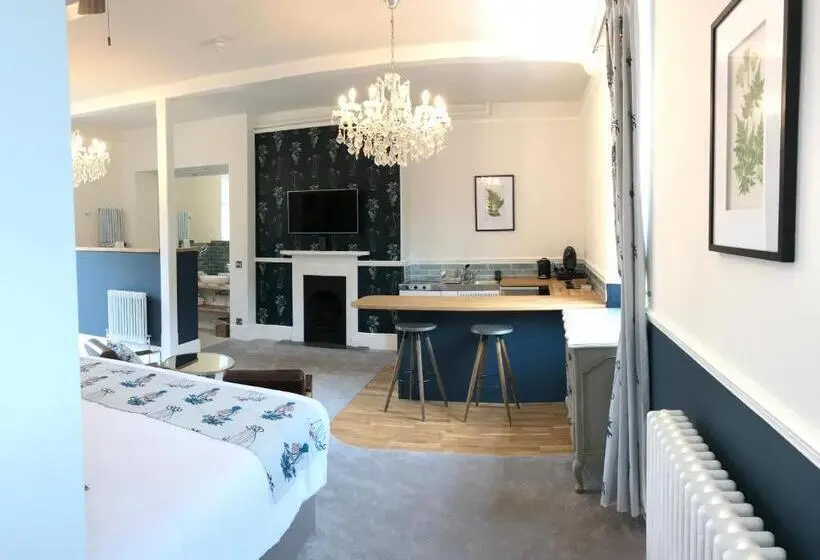 Suite Deluxe, Fox & Hounds Country