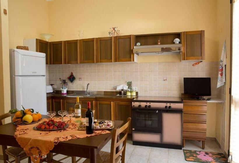 Апартаменты Basic 1 Спальня, La Mimosa Case Vacanze