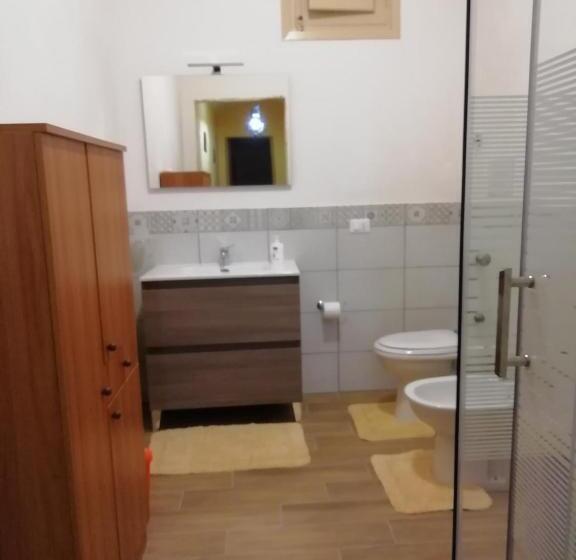 Вилла 3 Спальни, La Mimosa Case Vacanze