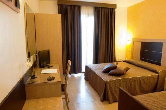 스탠다드 룸, Magicomar