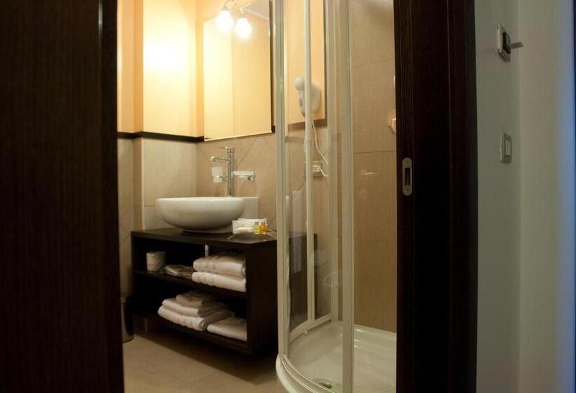 패밀리 룸, Magicomar