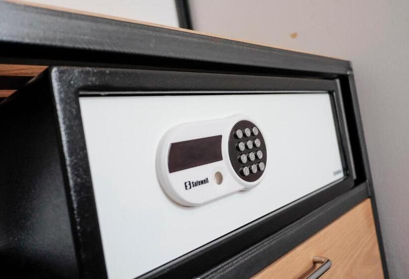 豪华房间, The Wellington