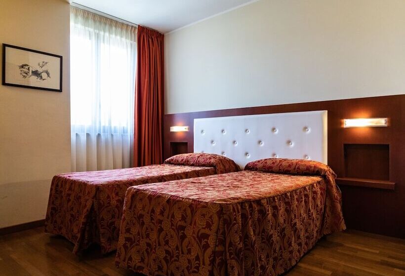 غرفة قياسية ثلاثية, Villa Venus Resort & Spa