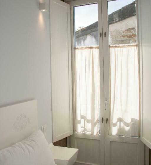 标准间, Alda San Bieito