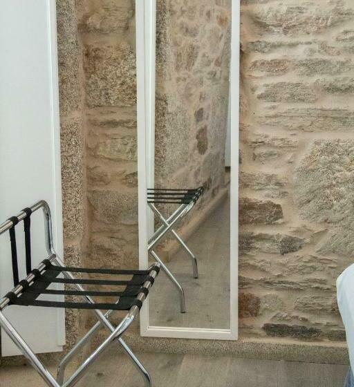 标准三人间, Alda San Bieito