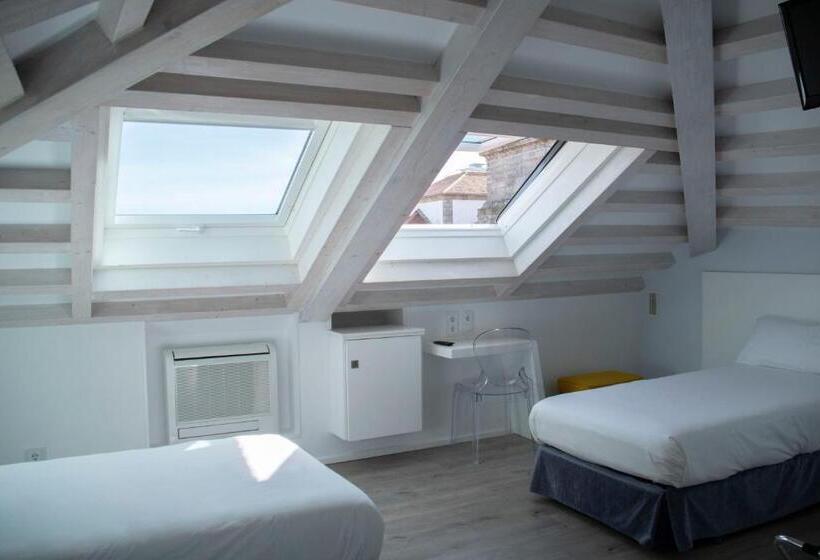 高级家庭房间, Alda San Bieito