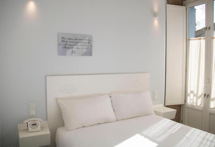 エコノミールーム, Alda San Bieito