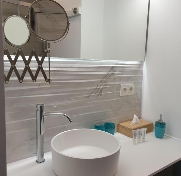 سوئیت جونیور با تراس, B&b Luxe Suites 1 2 3