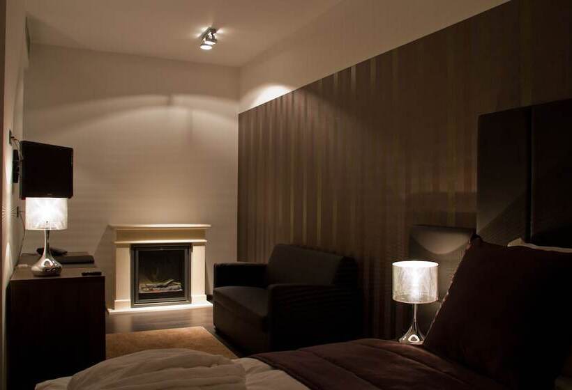 غرفة ديلوكس, De Boskar Peer