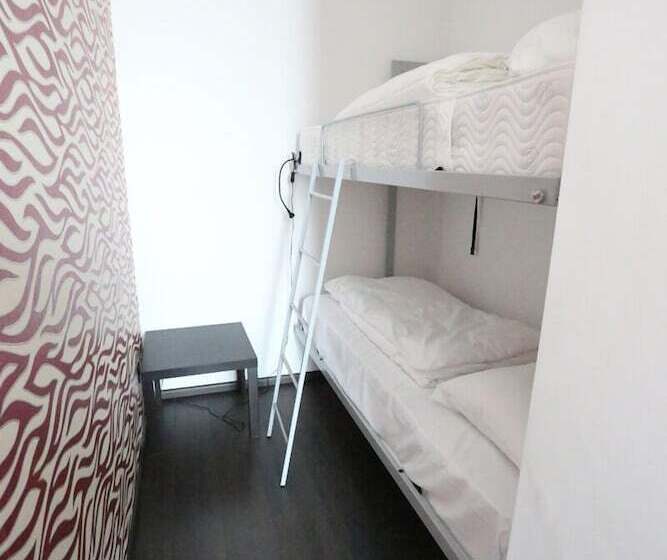 غرفة ديلوكس, De Boskar Peer