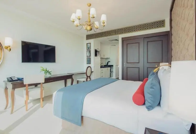 استودیوی پریمیوم, Dukes The Palm Dubai