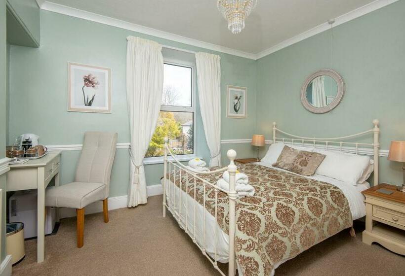 Номер Стандарт, The Pendennis Guest House