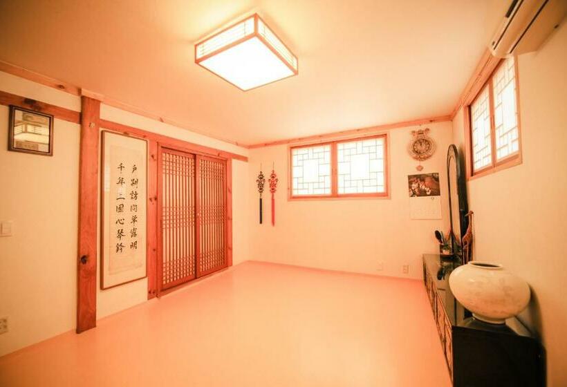 חדר משפחתי, Bukchonmaru Hanok Guesthouse