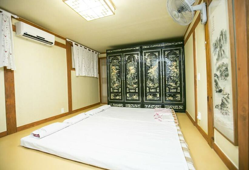 חדר משפחתי, Bukchonmaru Hanok Guesthouse