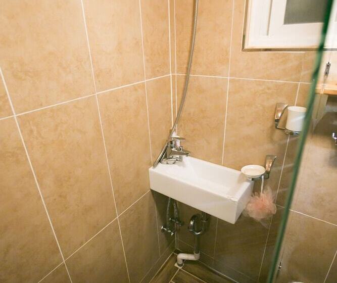 패밀리 룸, Bukchonmaru Hanok Guesthouse