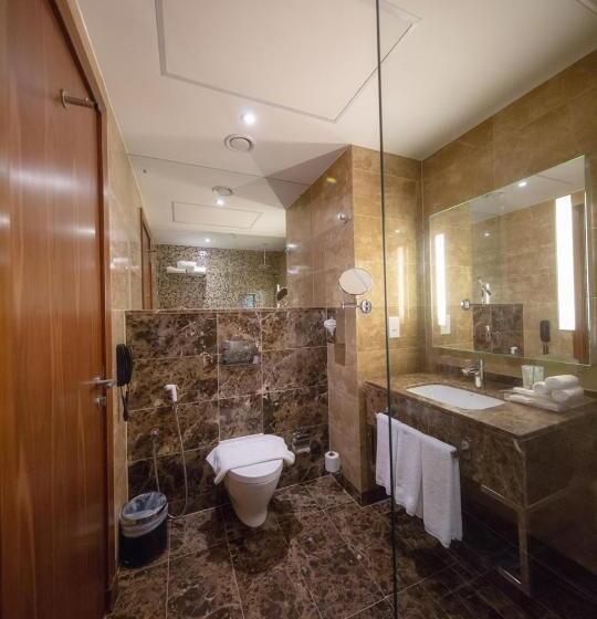 スイート, Holiday Suites Al Azizia