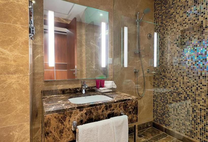 デラックスルーム, Holiday Suites Al Azizia