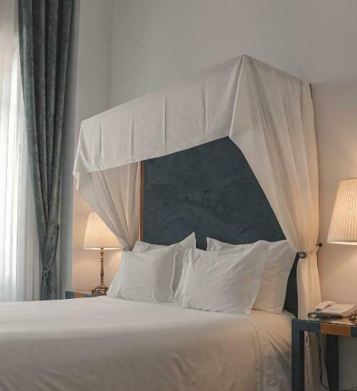 اتاق سوپریور, Burgus Tribute & Design