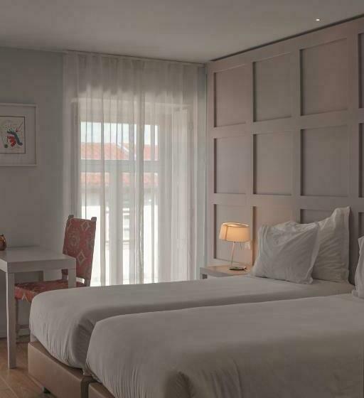 اتاق سوپریور, Burgus Tribute & Design