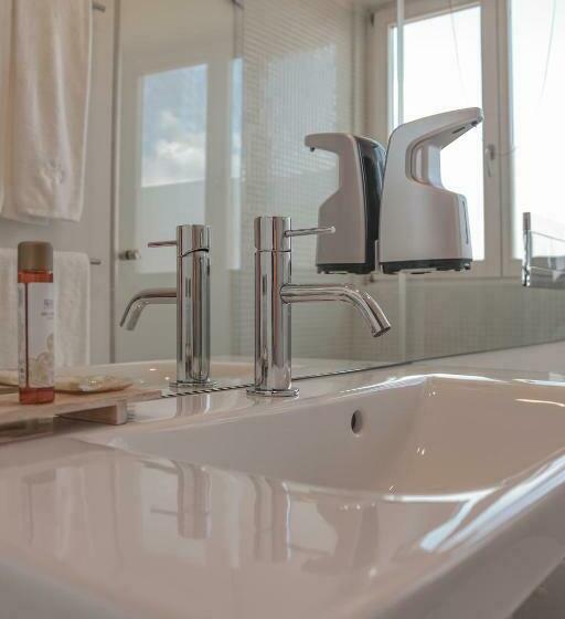 اتاق سوپریور, Burgus Tribute & Design