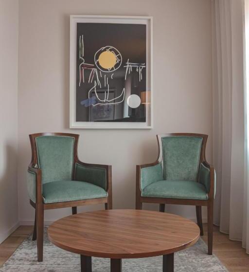 اتاق سوپریور, Burgus Tribute & Design