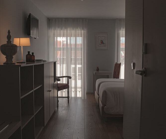 اتاق سوپریور, Burgus Tribute & Design