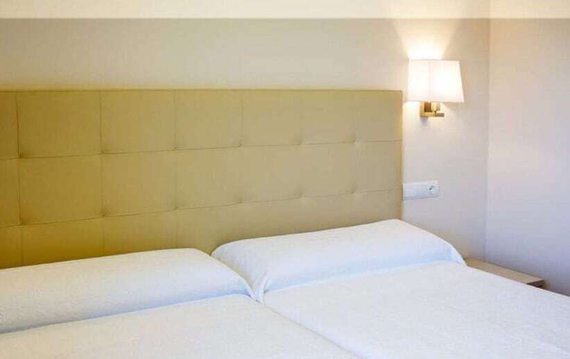 غرفة كومفورت ثلاثية, Molina Real