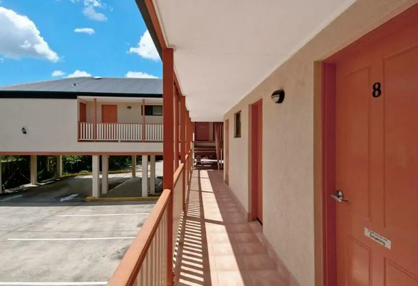 ファミリールーム, Econo Lodge Waterford