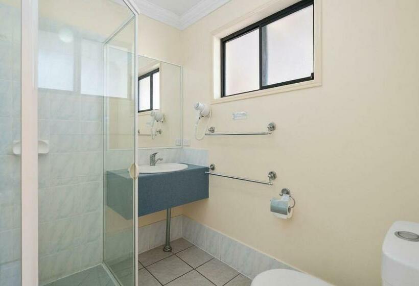 Семейный Номер, Econo Lodge Waterford