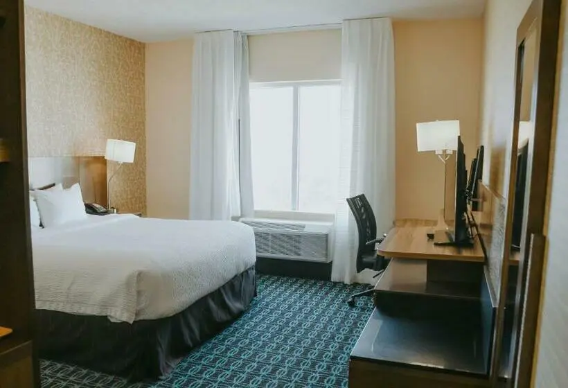 Standard-huone King-vuode, Fairfield Inn & Suites By Marriott Lincoln Airport