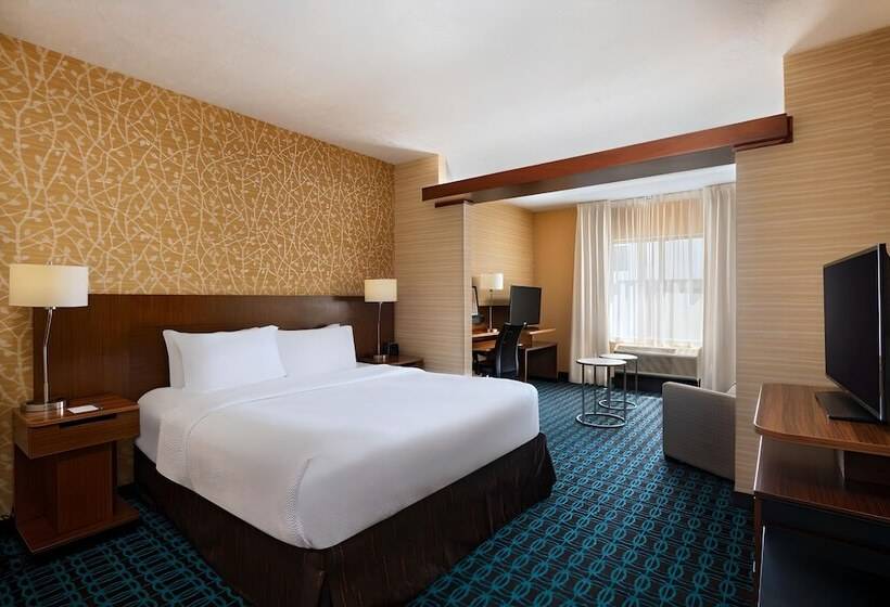 סוויטה, Fairfield Inn & Suites By Marriott Lincoln Airport